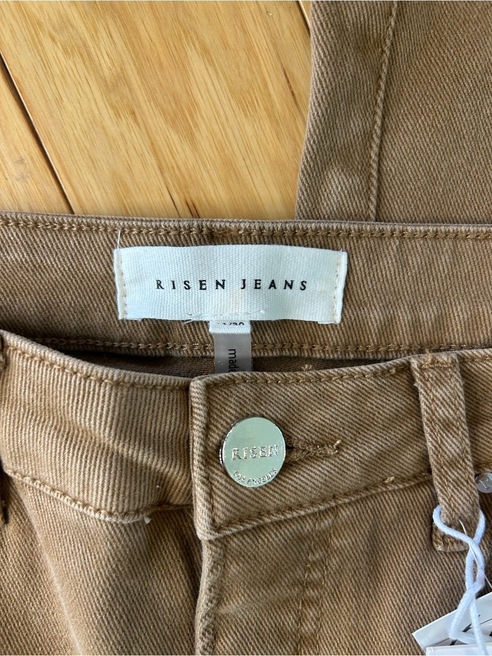 NWT Risen Cocoa Brown High Rise Raw Hem Slit Straight Juniors Jeans - Picture 3 of 16